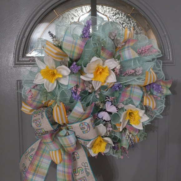 Spring Wreath - Picture 3 of 3
